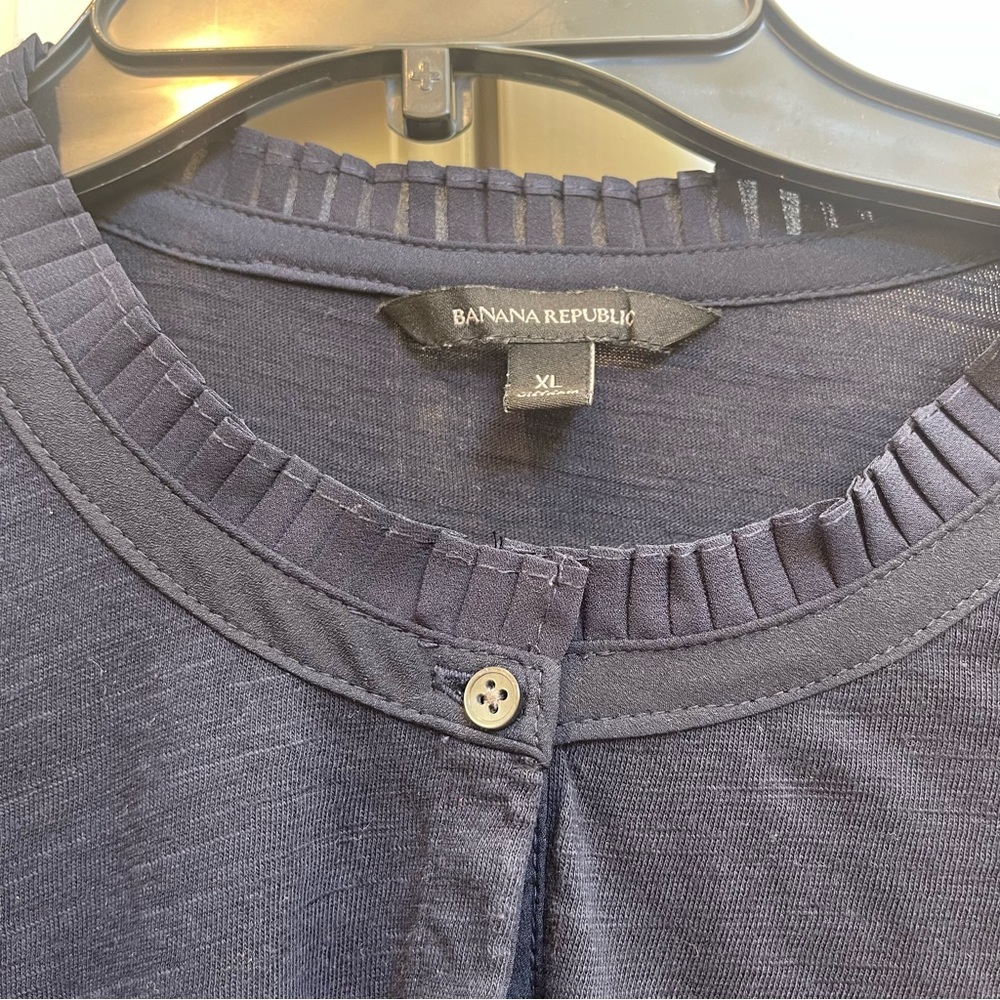 Banana Republic Navy Ruffle Top - Picture 7 of 10